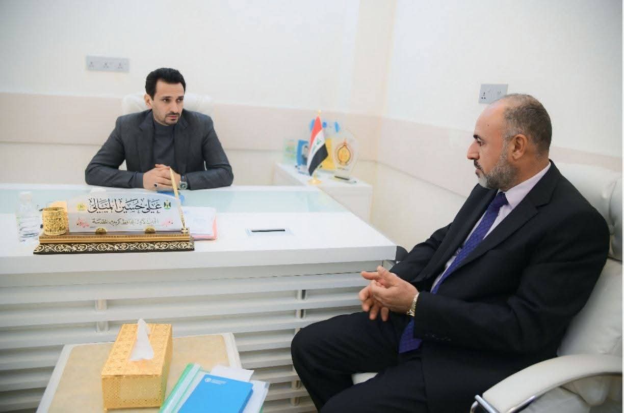 النائب الأول لمحافظ كربلاء  يستقبل مدير الزراعة