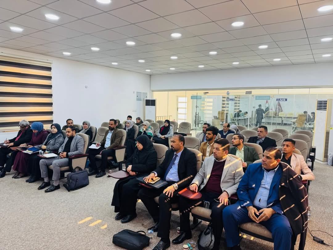 جامعة الفرات الأوسط تقيم دورة عن الحوسبة الذكية بالتعاون مع العتبة العلوية