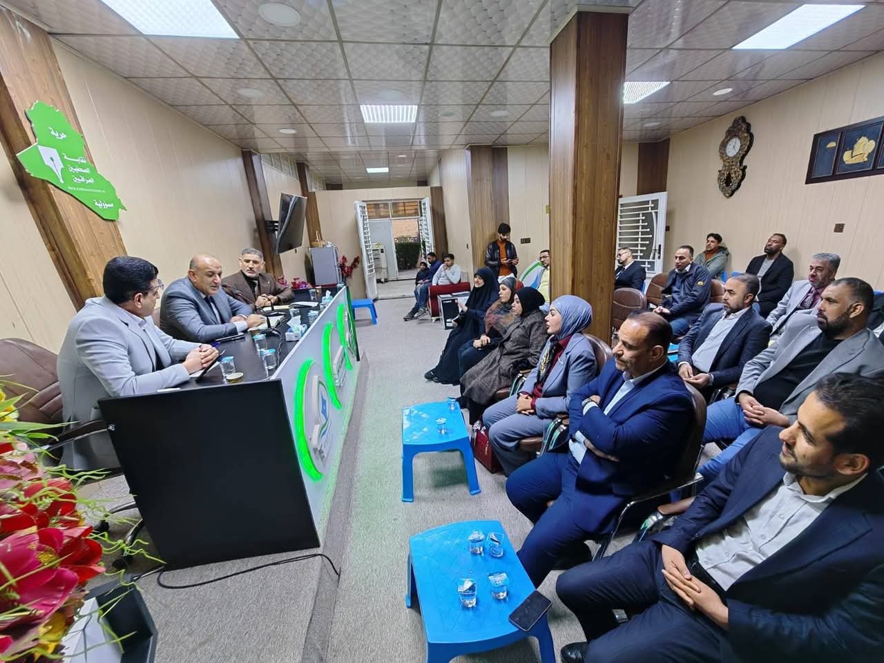 نقابة الصحفيين تضيّف مدير التربية في ندوة حوارية حول تحديات القطاع التربوي.