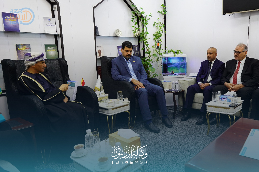 الممثل الخاص للأمين العام للأمم المتحدة يزور كربلاء ويبحث تحديات العراق في ملتقى النبأ للحوار